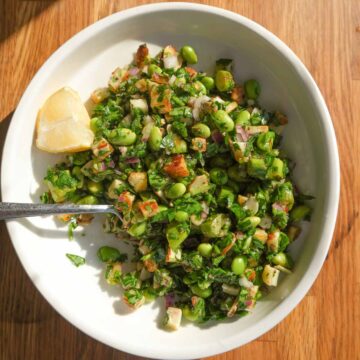 chopped haloumi salad feature image