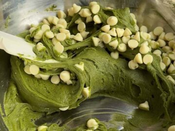 Matcha White Chocolate Cookies - im a foodie