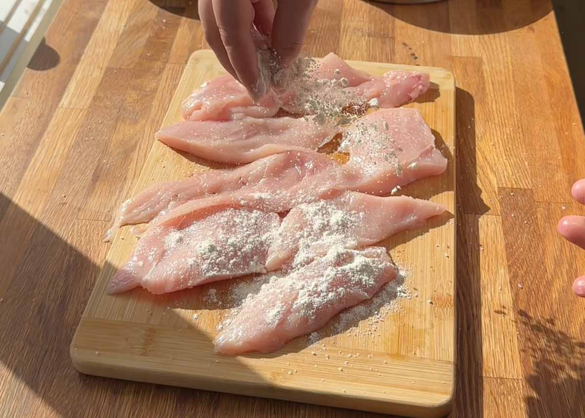 chicken breast fillets seasoned and dusted in plain flour