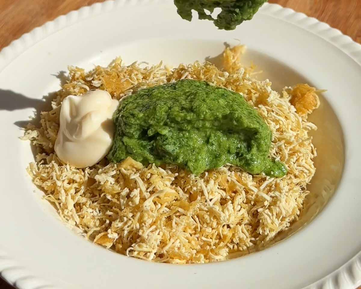 Crispy grated tofu mixed with mayo and basil pesto for sandwich filling